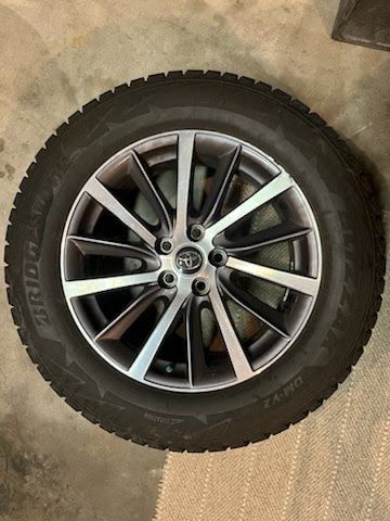Toyota Highlander Rims with Snow Tires