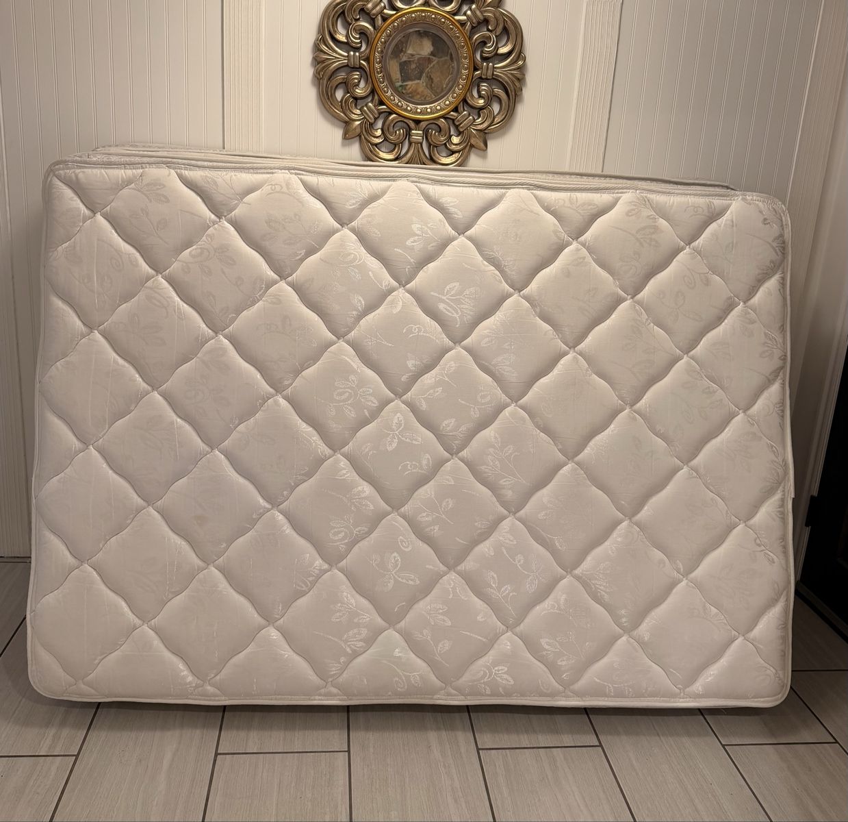 Full mattress with pillow top