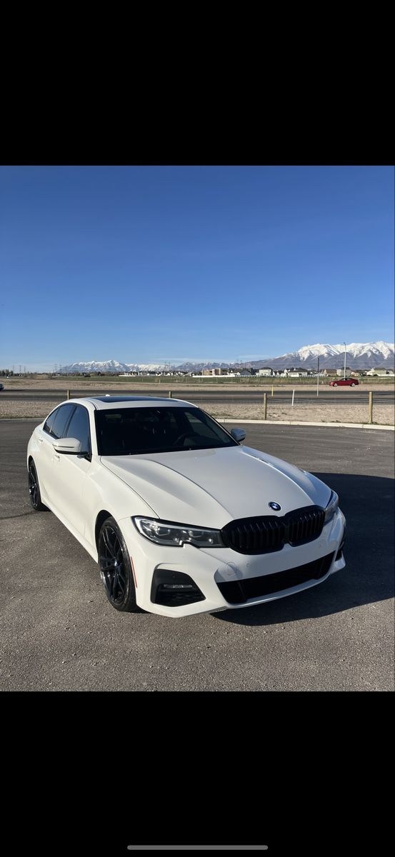 2020 BMW 3 Series330i xDrive Sedan 4D
