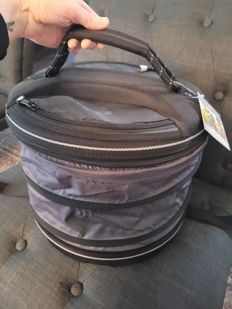 Igloo Collapsible Cooler Bag New Condition