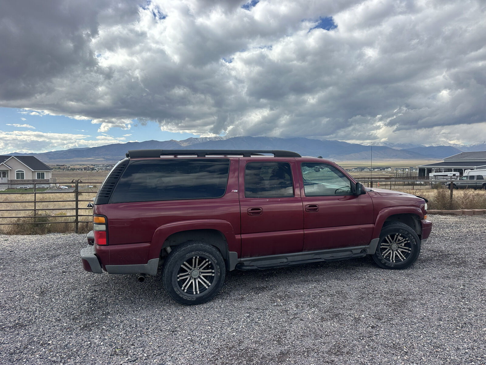 2005 CHEVROLET SUBURBAN Z71