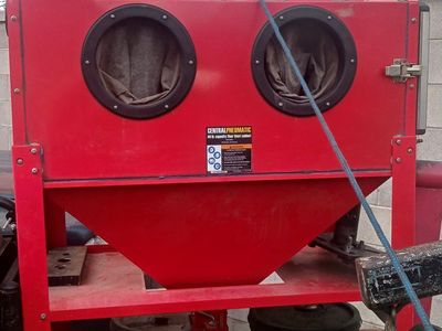 Small Sand blaster