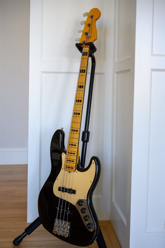 Fender American Ultra Jazz Bass