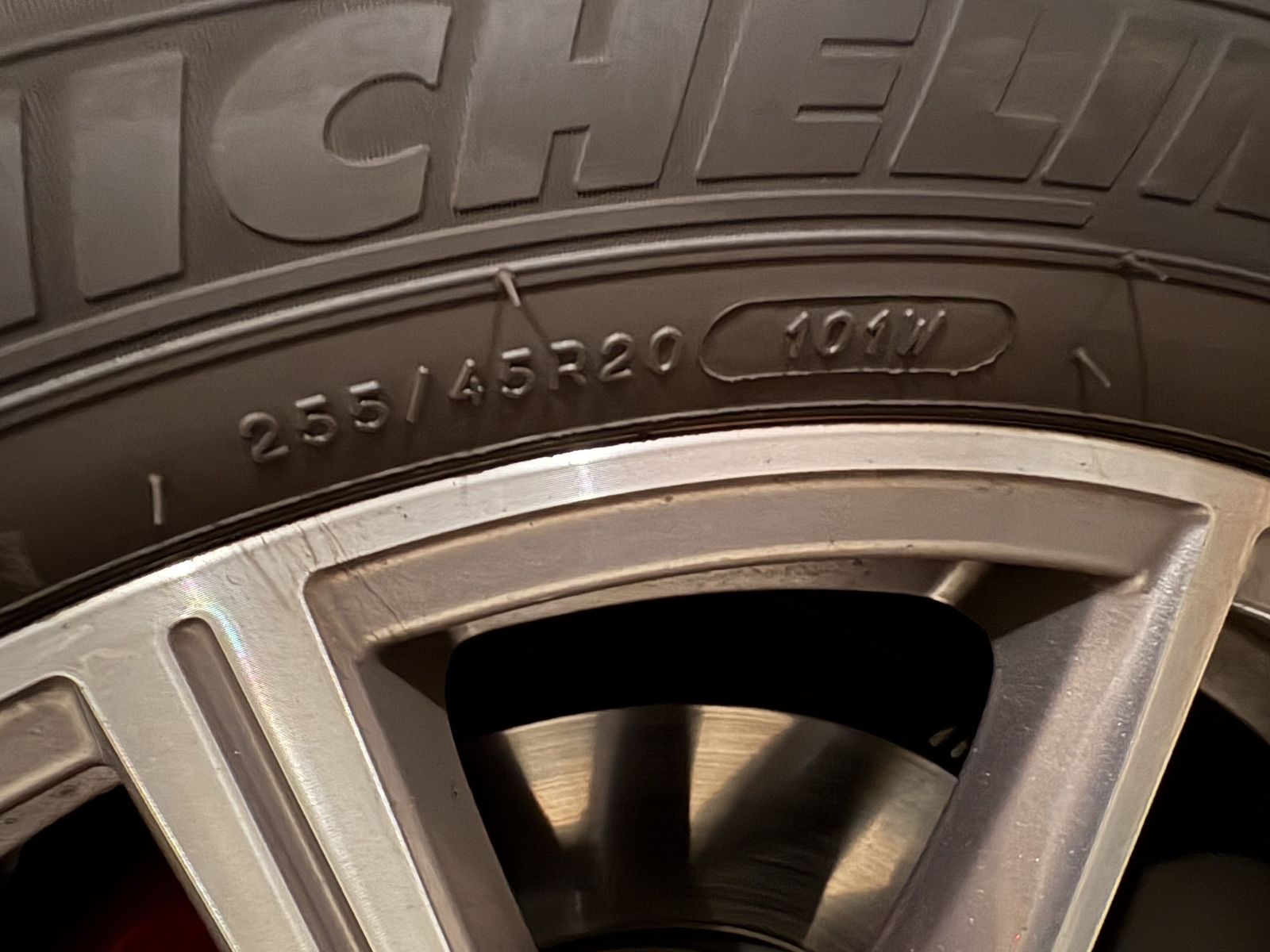 Michelin Latitude Sport 3 (four like new)