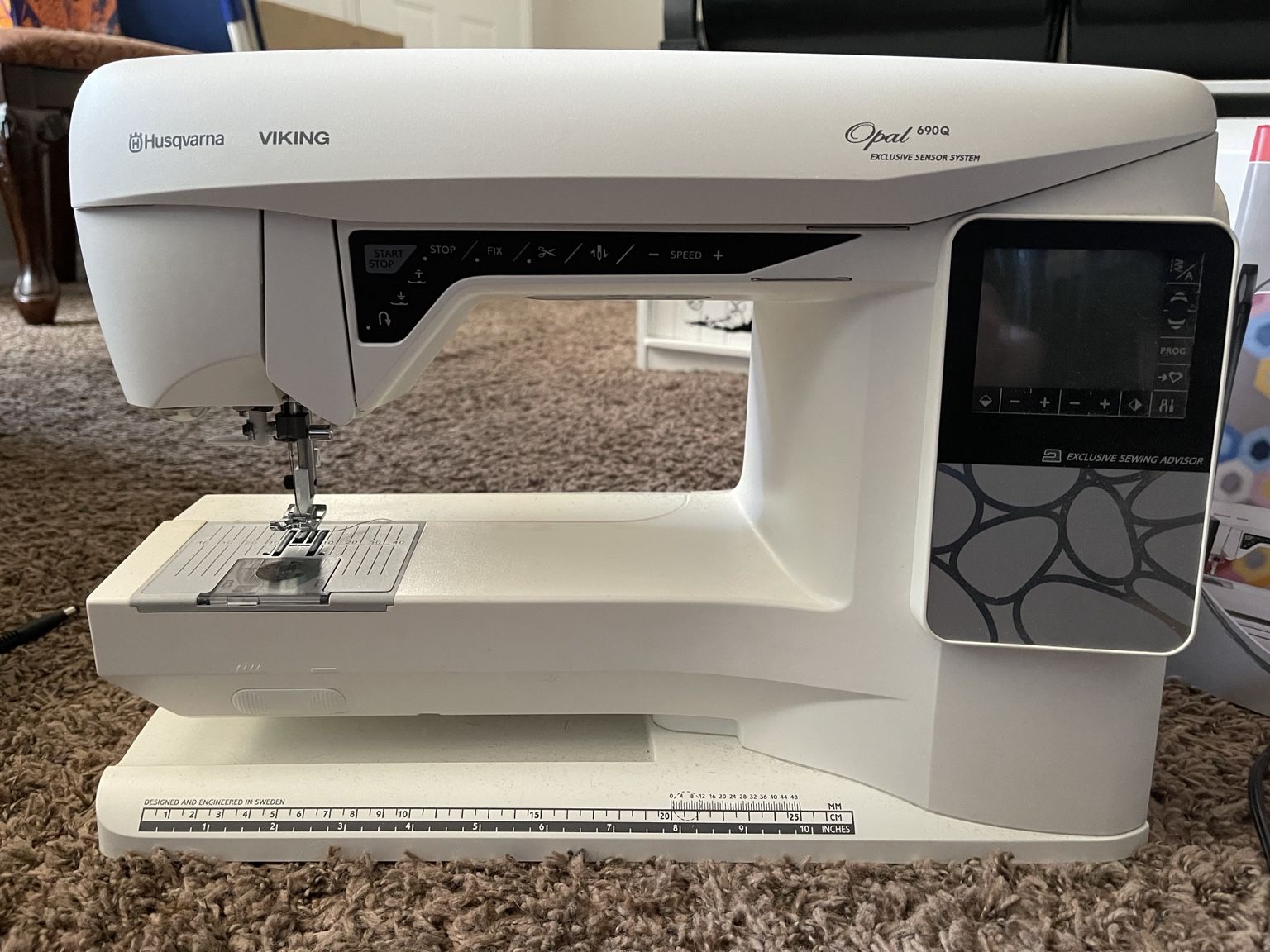 Husqvarna Viking Opal 690Q Sewing Machine – Excellent Condition – $1,200