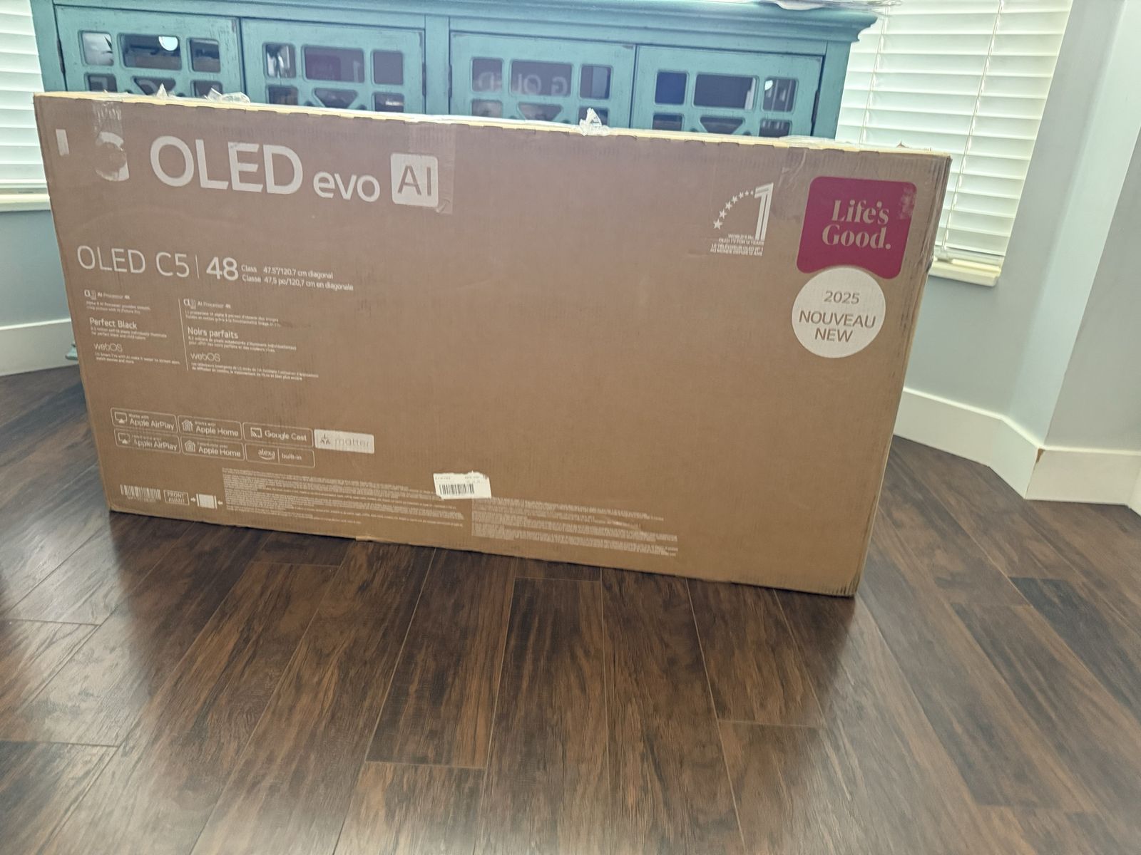 LG C5 48" OLED EVO AI 4K Smart TV