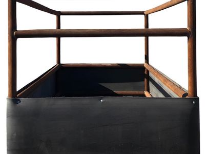 Box Feeder 4'x10'x4' w/18" belting