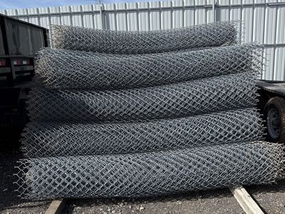 Used 8' Galvanized chain link wire