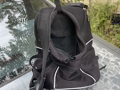 Dog carrying pack