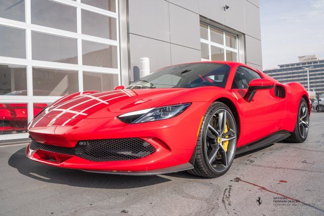 2025 Ferrari 296 GTS Base