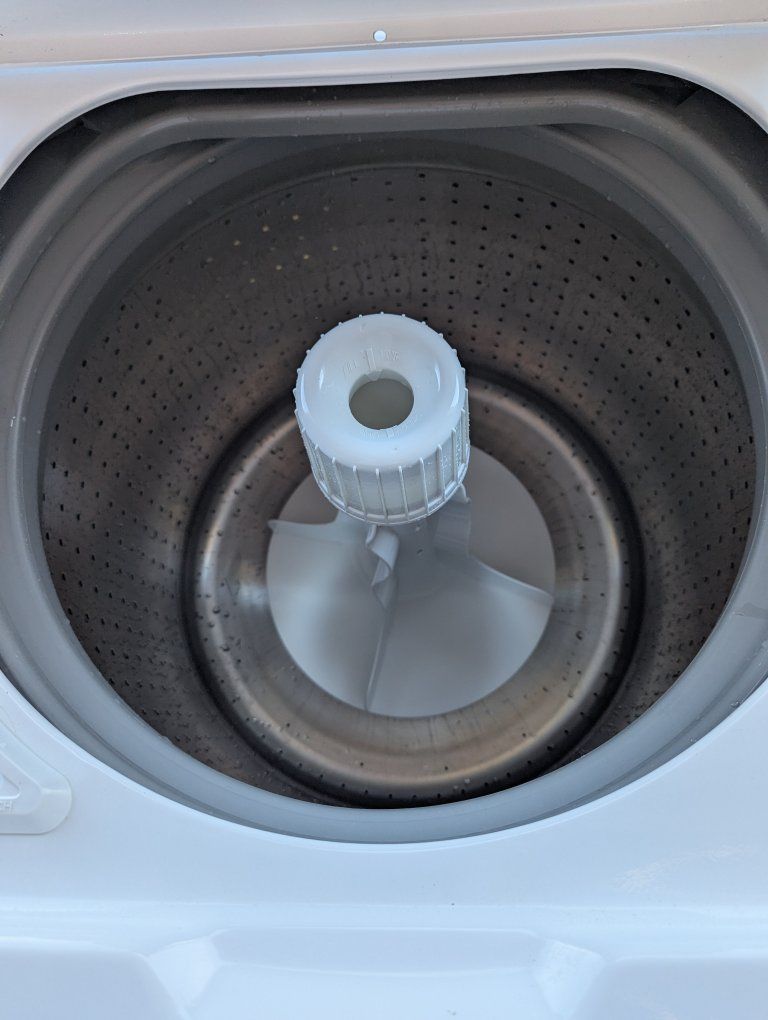 Main image 4