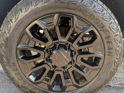 22 GMC 8 Lug Wheels 8x180