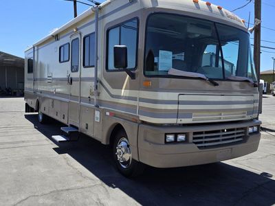1996 Fleetwood Bounder 36, Cummins diesel