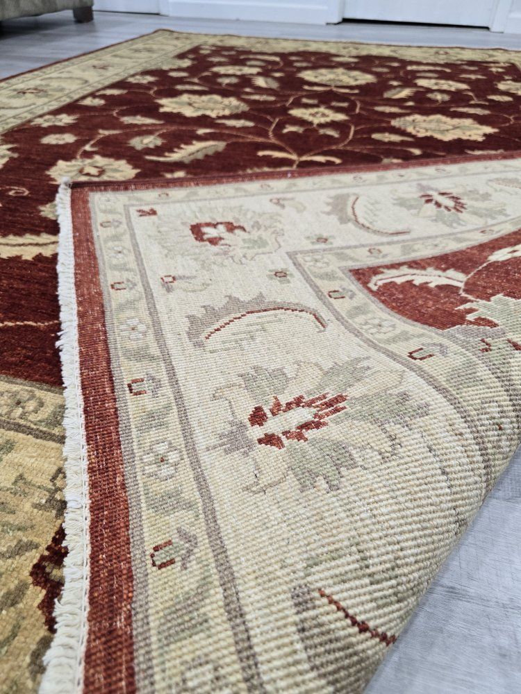 Main image 6