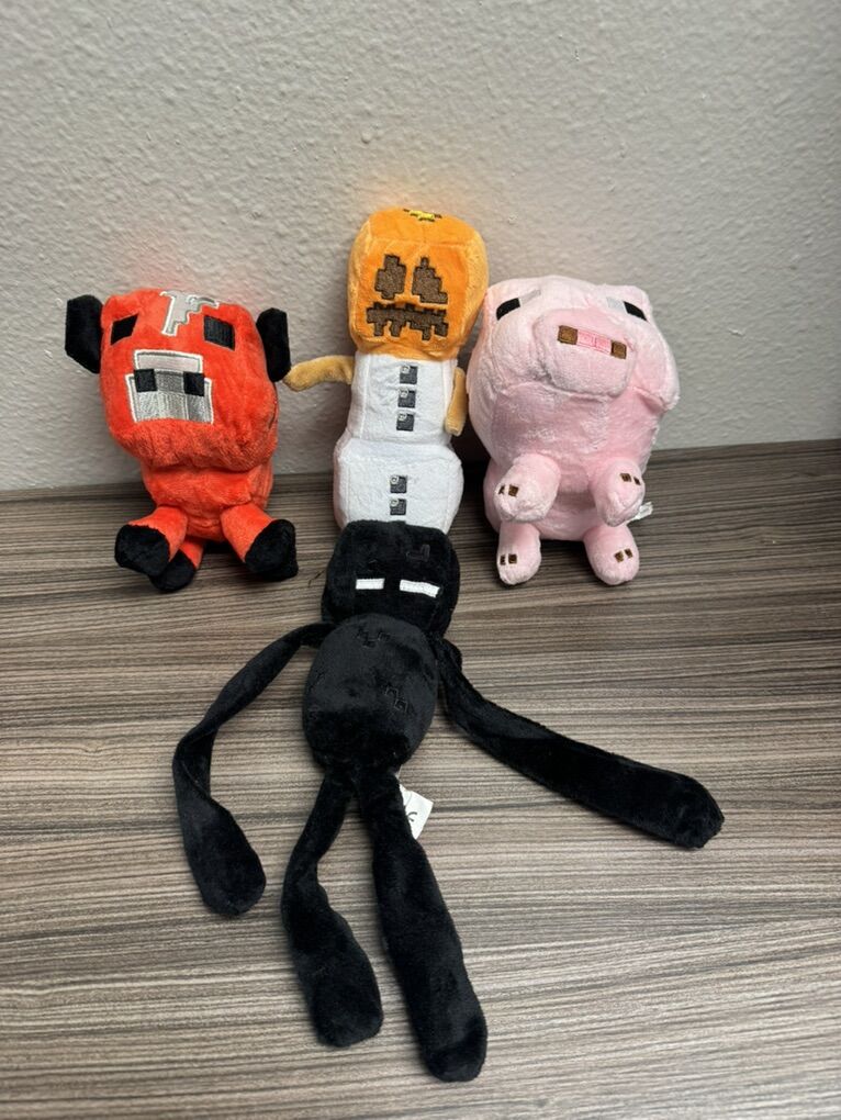 Small Minecraft Plushies Set of 4