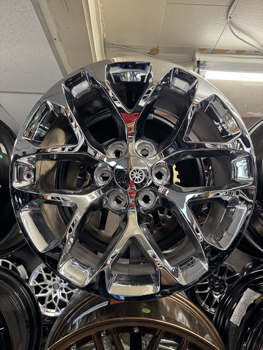 RS-12 Chrome Wheels 20x9, 6x139.7 lug pattern offset 27mm, brand new set of 4 wheels