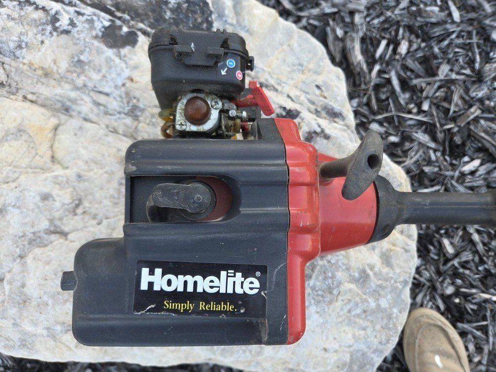 Homelite 26SS Gas-Powered String Trimmer Weed Wacker - "Simply Reliable"