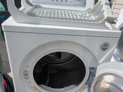 LG Tromm Front Load Washer and Dryer Set White with Pedestals