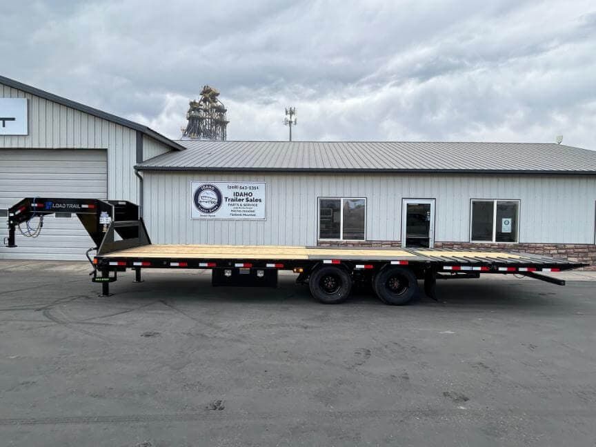 2026 Load Trail GL 102'x30' Low-Pro Hydraulic Dove Gooseneck 25.9K