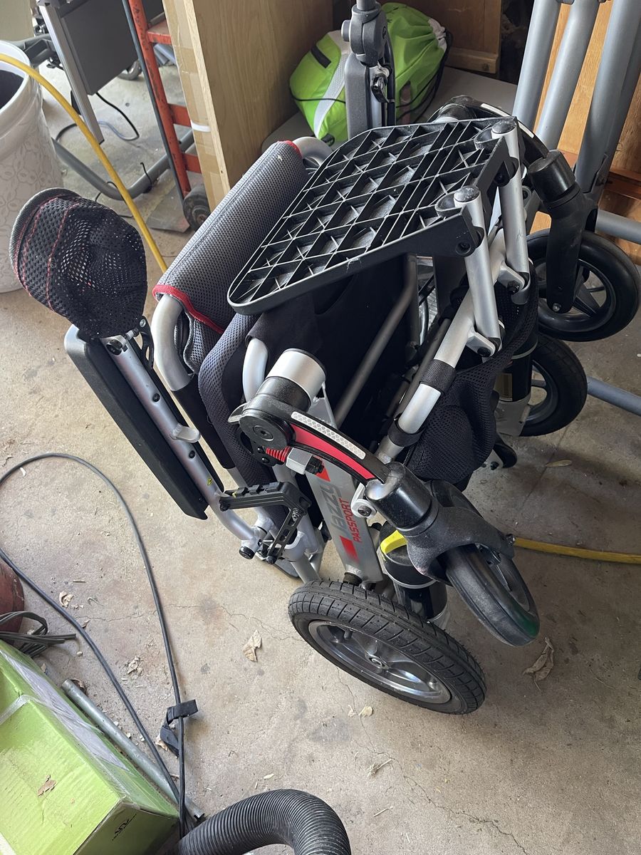 Pride Jazzy Passport Power Chair Electric Wheelchair Folding Mobility Scooter