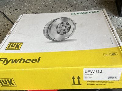 Ford 300 Flywheel LUK LFW132
