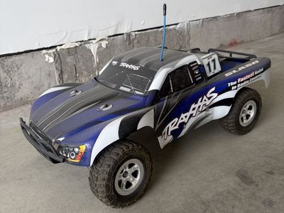 Traxxas Slash