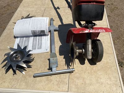 Electric tiller