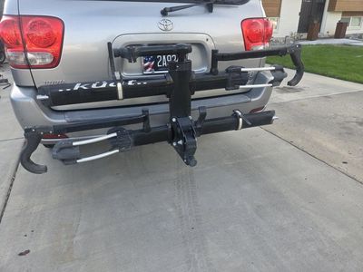 Kuat NV2.0 - 2 Bike Rack W/Bike & Hitch Locks
