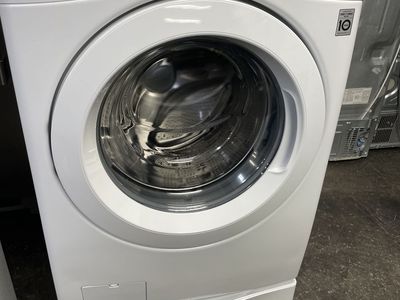 LG Front Load White Washer, Huge Tub, With Pedestal, With 30 Day Warranty!