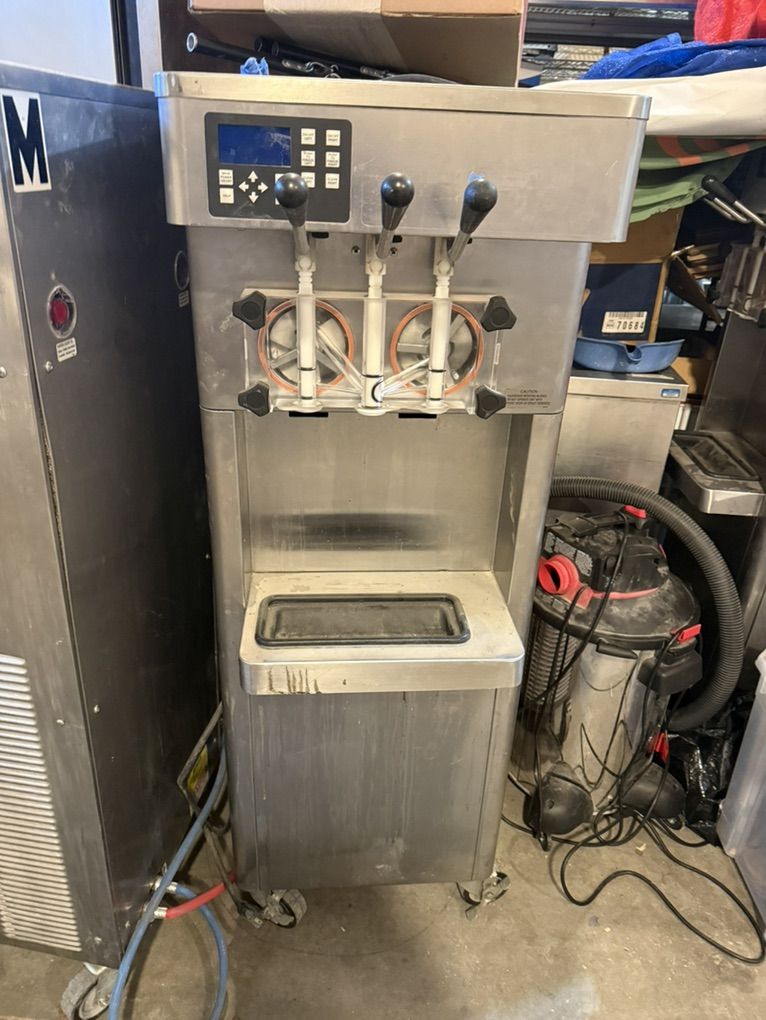 Stoelting Frozen Yogurt Machines