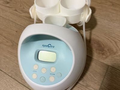 Spectra S1 Breast Pump + Lots of Extras