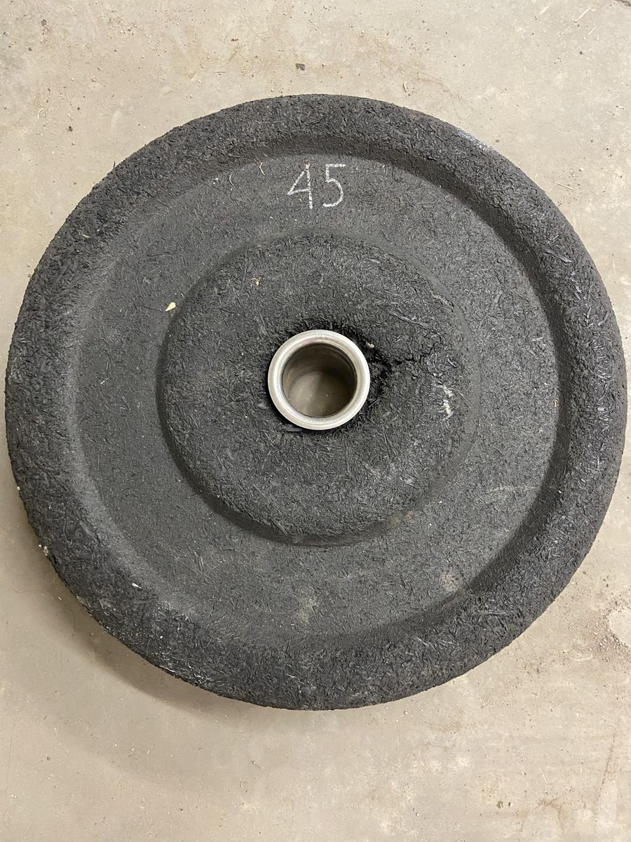 Mystery brand bumper plate, 45 lb