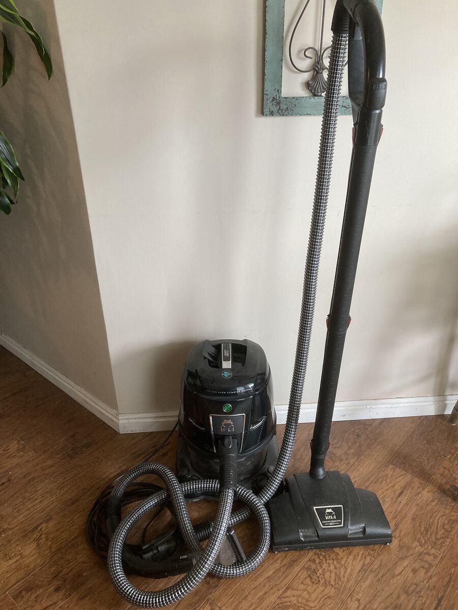 HYLA EST Water Vacuum (Evolution Separator Technology)