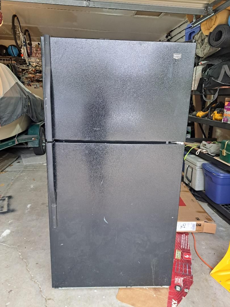 black maytag fridge