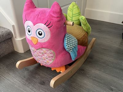 Pink Owl Musical Rocker - RockAbye Owlivia