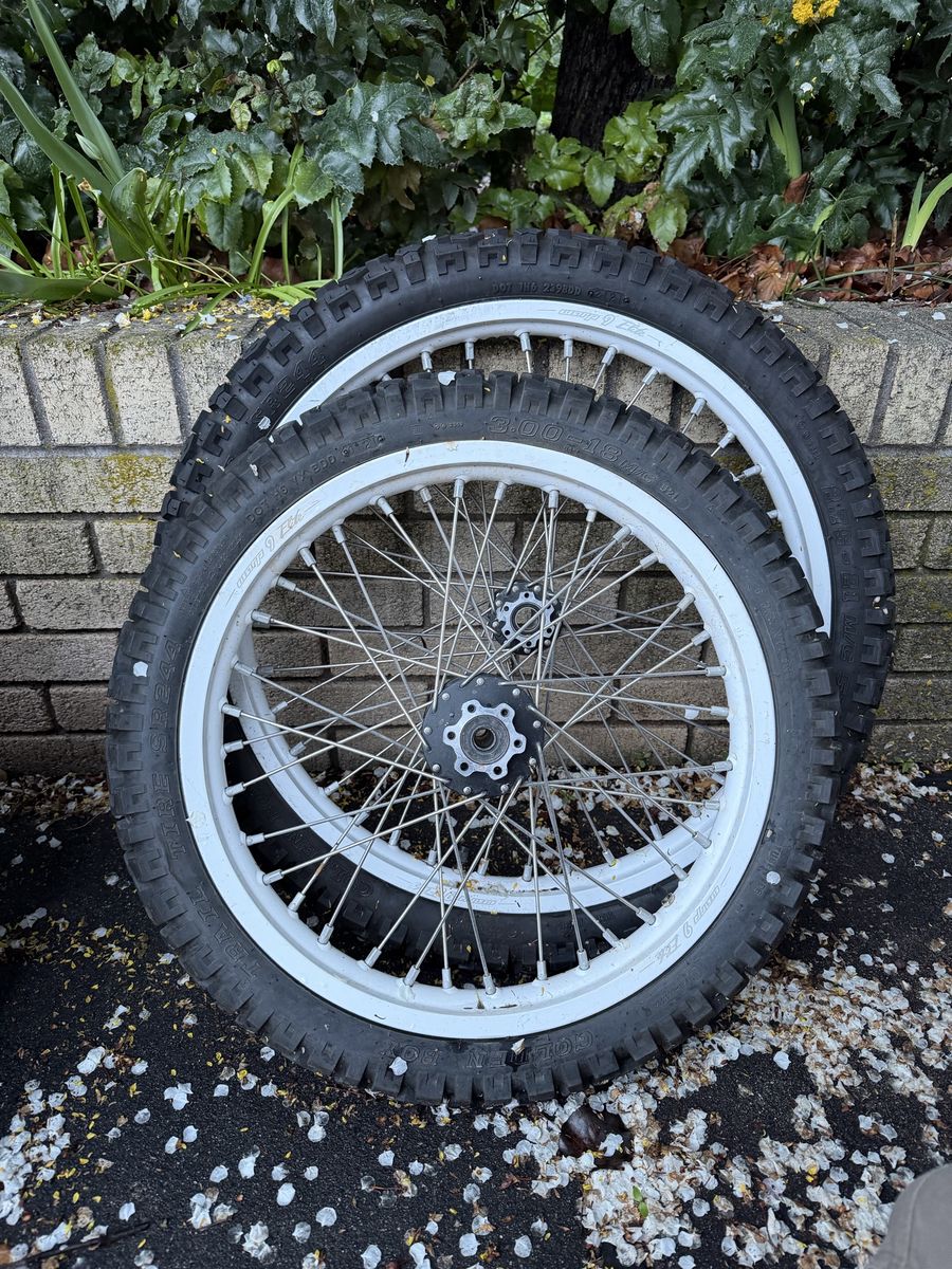 Sur Ron 21/18 Wheel Set