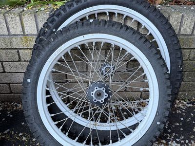 Sur Ron 21/18 Wheel Set