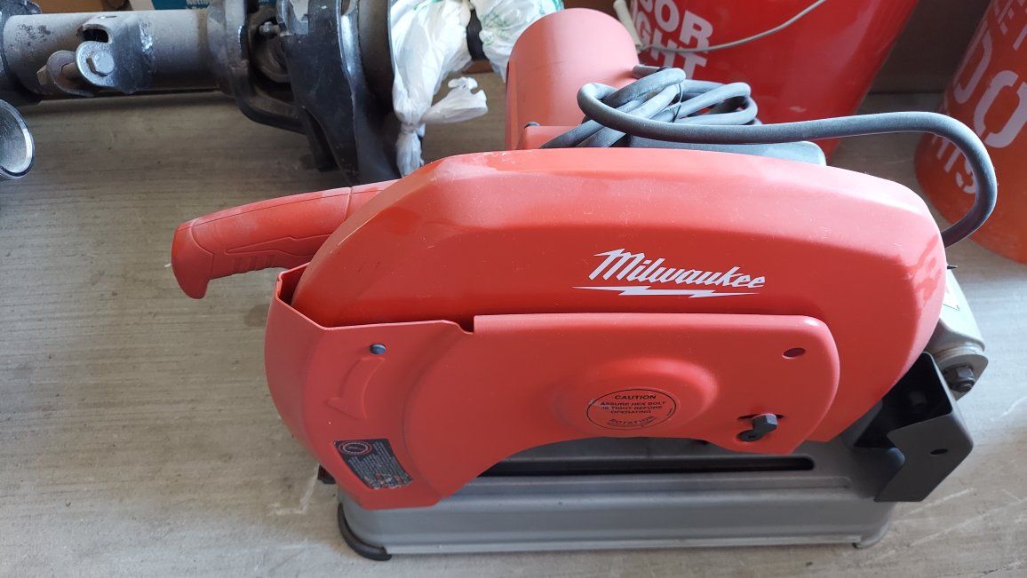 BRAND NEW Milwaukee Metal Chop Saw