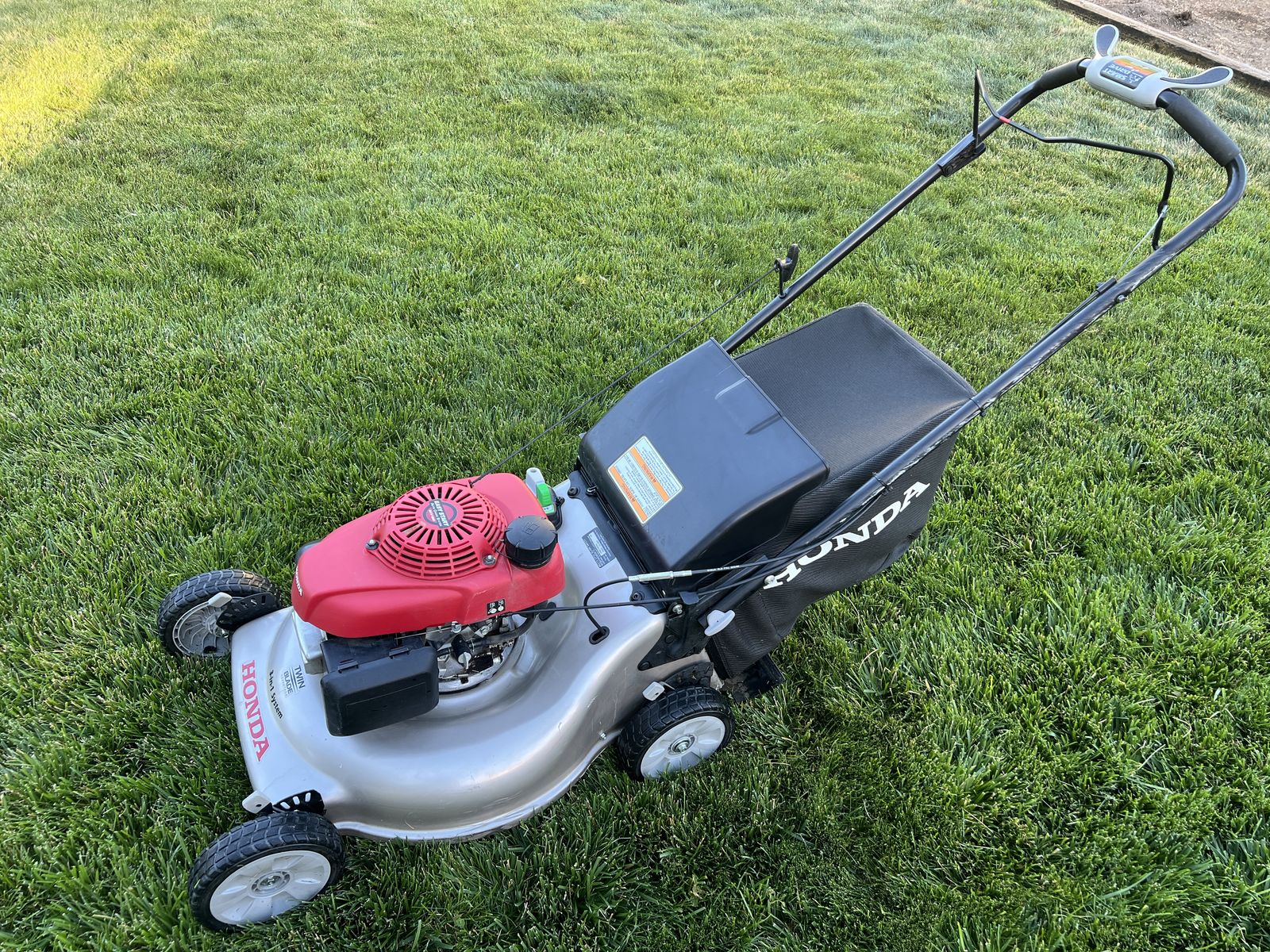Honda Lawn Mower 21" Self Propelled