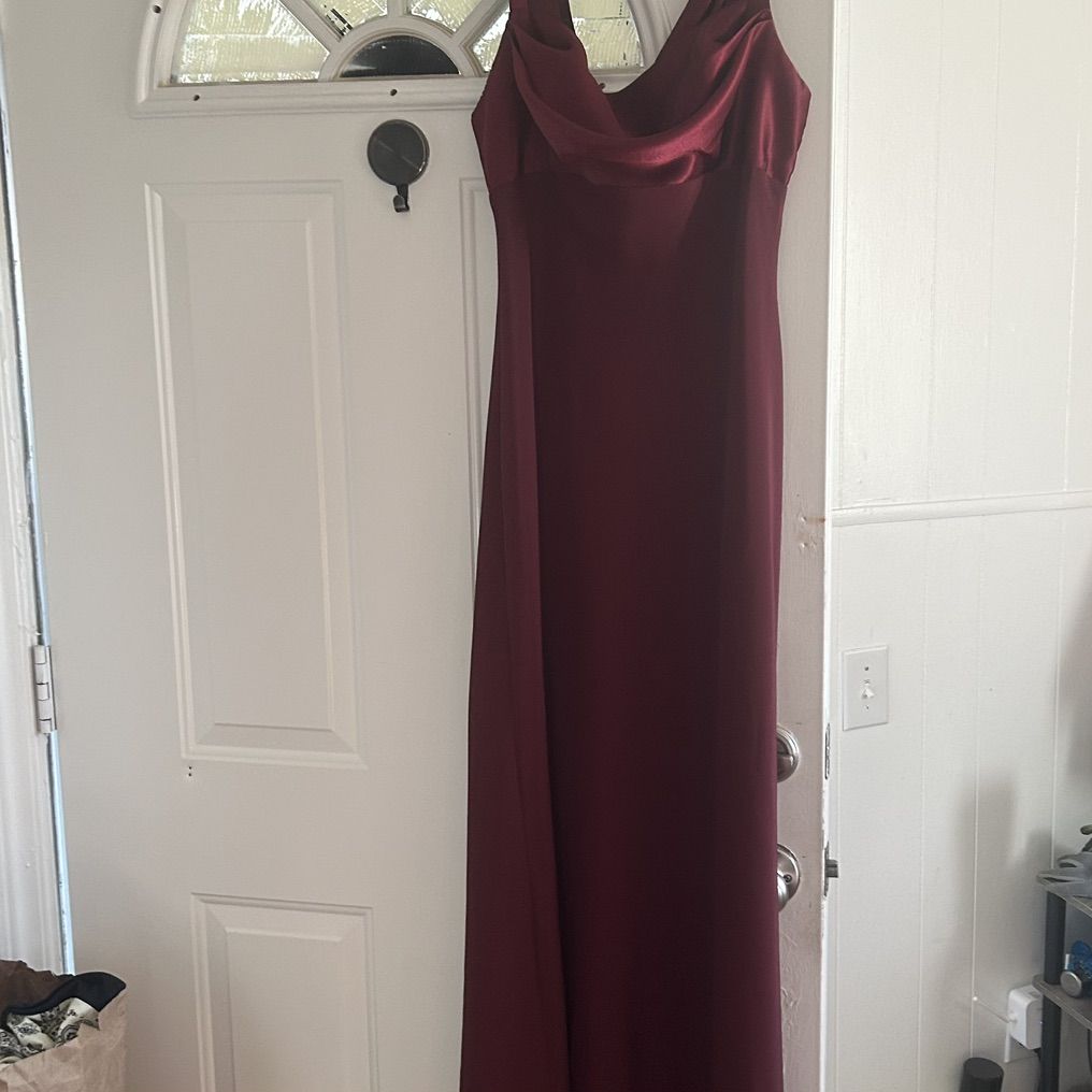 Gown Size Large