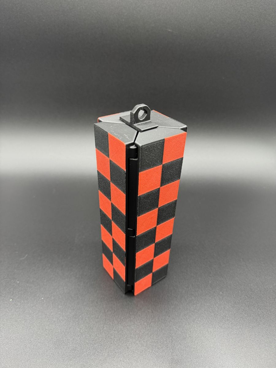 3D Printed Portable Chess Set