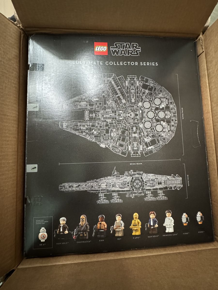 LEGO Star Wars Millennium Falcon Ultimate Collector Series (75192)