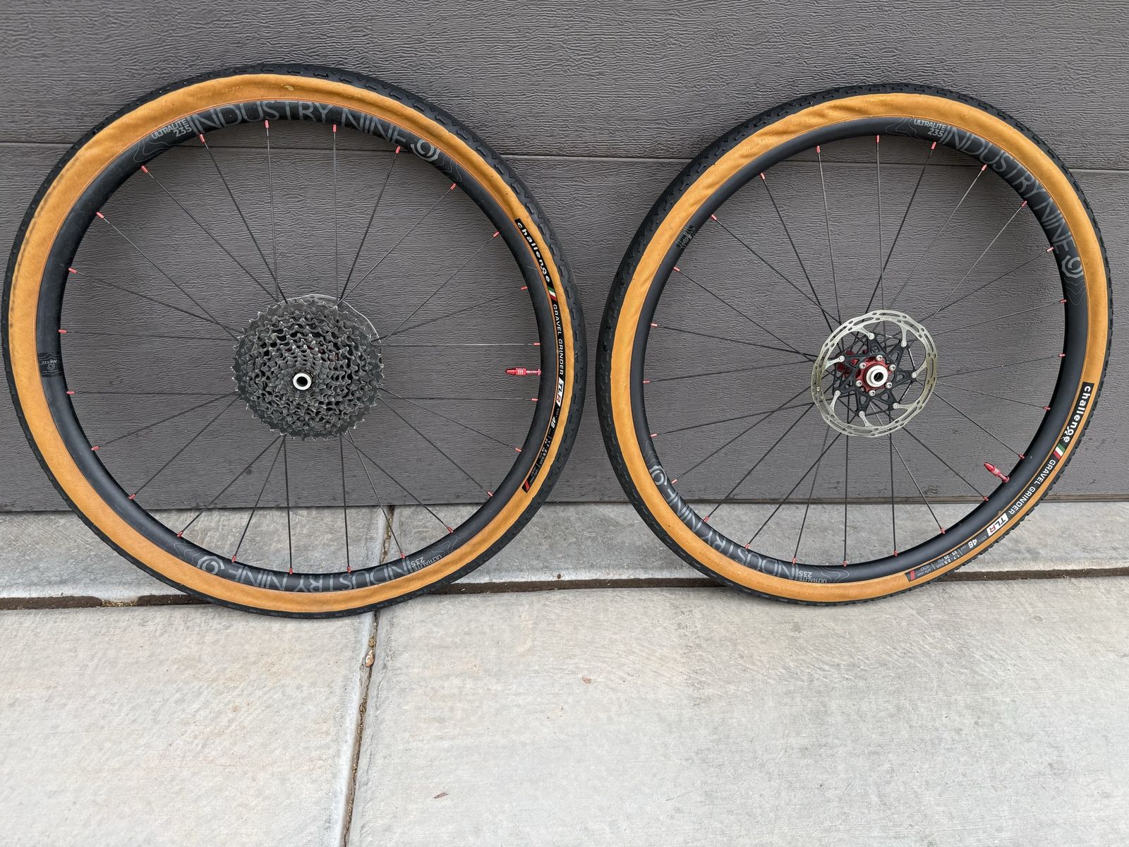 Industry Nine Ultralite 235 650b Wheelset with Challenge Gravel Grinder Tires