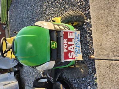 John deere riding mower