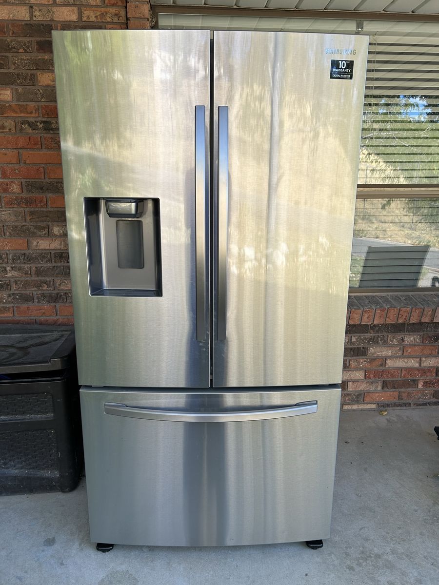 Samsung French Door Refrigerator RF27T5241SR Stainless Steel - For Repair