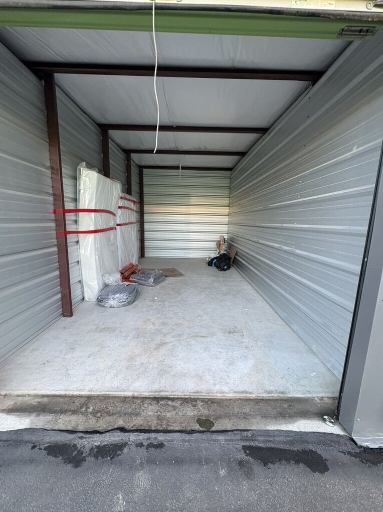 2 Matresses And Metal Frames-West Jordan