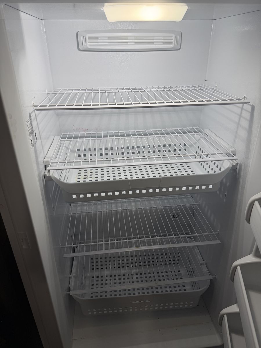 16.6 Cubic Ft Freezer Excellent condition