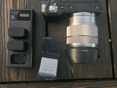 Sony NEX 3 Mint/Like New
