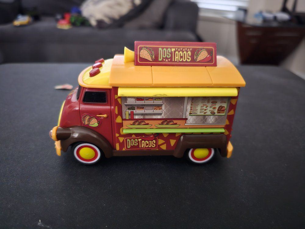 maxx action taco truck