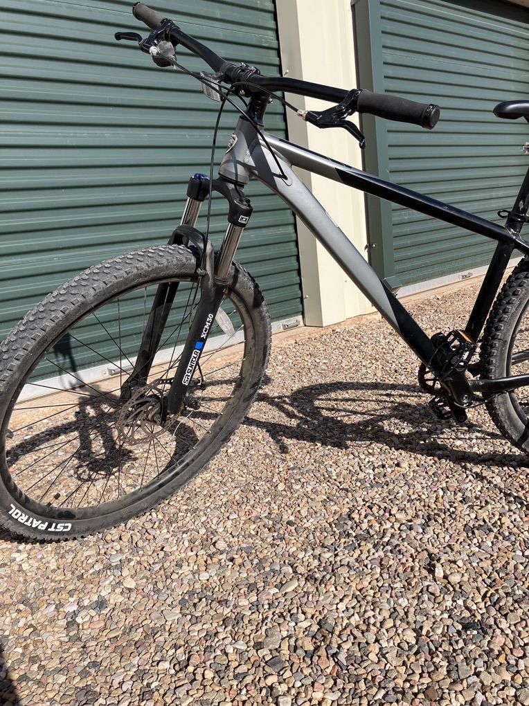 29 Inch Tire Mountain Bike